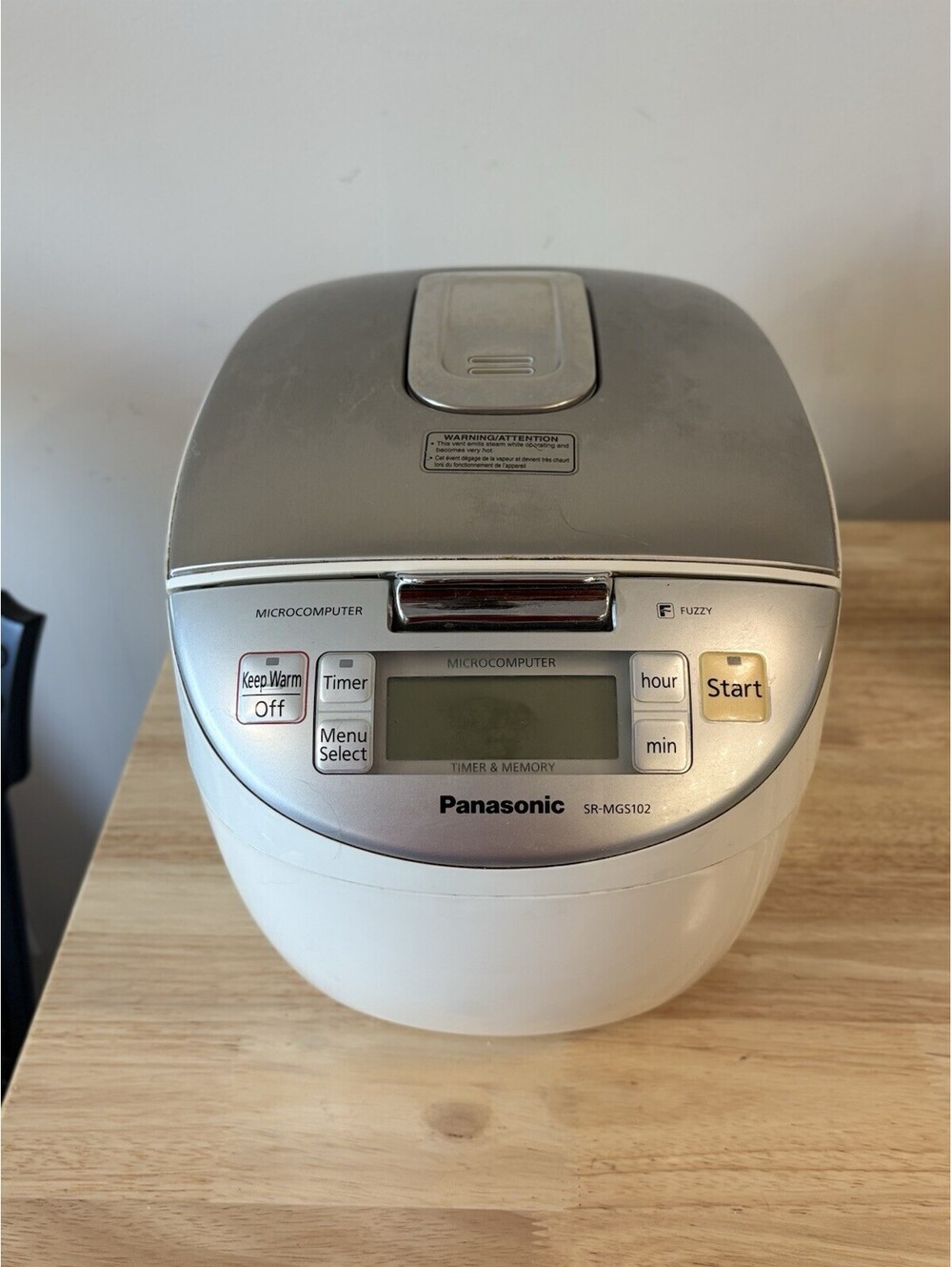Panasonic SR-MGS102 Microcomputer Rice Cooker Steamer 5.5 Cup White Fuzzy Logic
